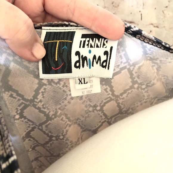 Tennis Top and Skirt with Shorts in Animal Print - Picture 6 of 7